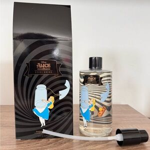 Bobbi Brown Limited Edition Alice In Wonderland Soothing Cleansing Oil 400ml